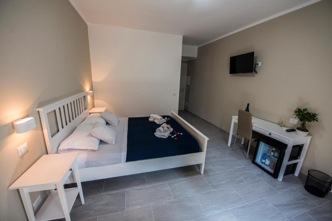 سانتا دومينيكا Cosmo Rooms A Pochi Passi Da Tropea المظهر الخارجي الصورة